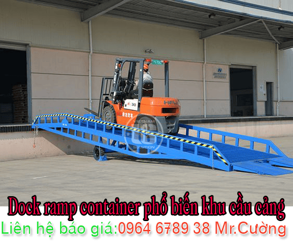 Dock ramp container phổ biến tại khu vực cầu cảng